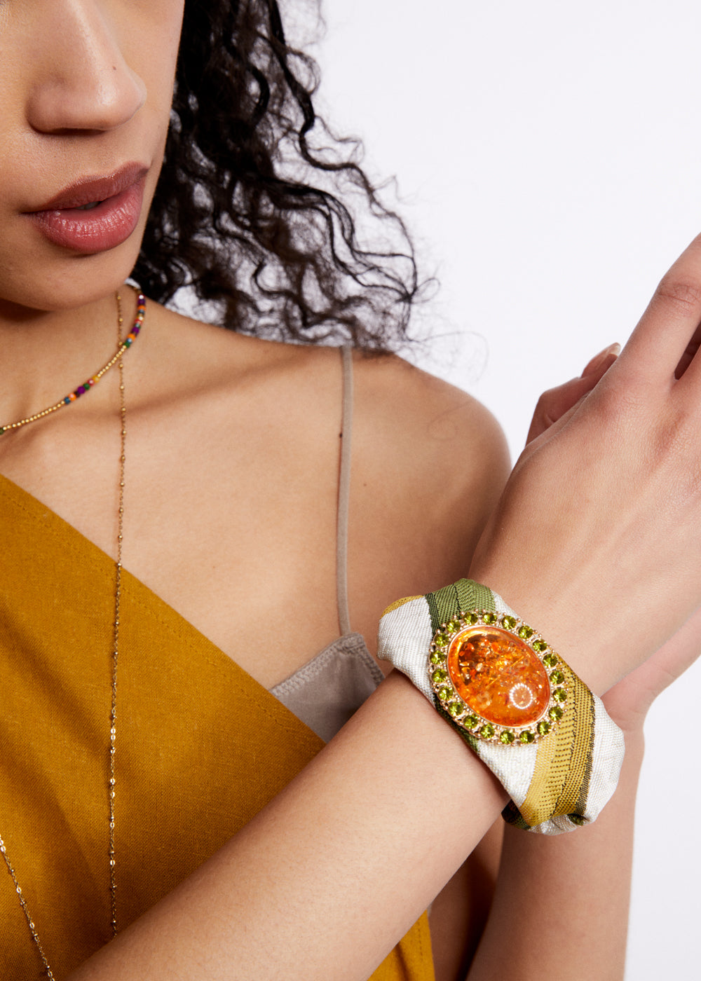 Nalí FABRIC BRACELET W/ ORANGE OVAL ELEMENT