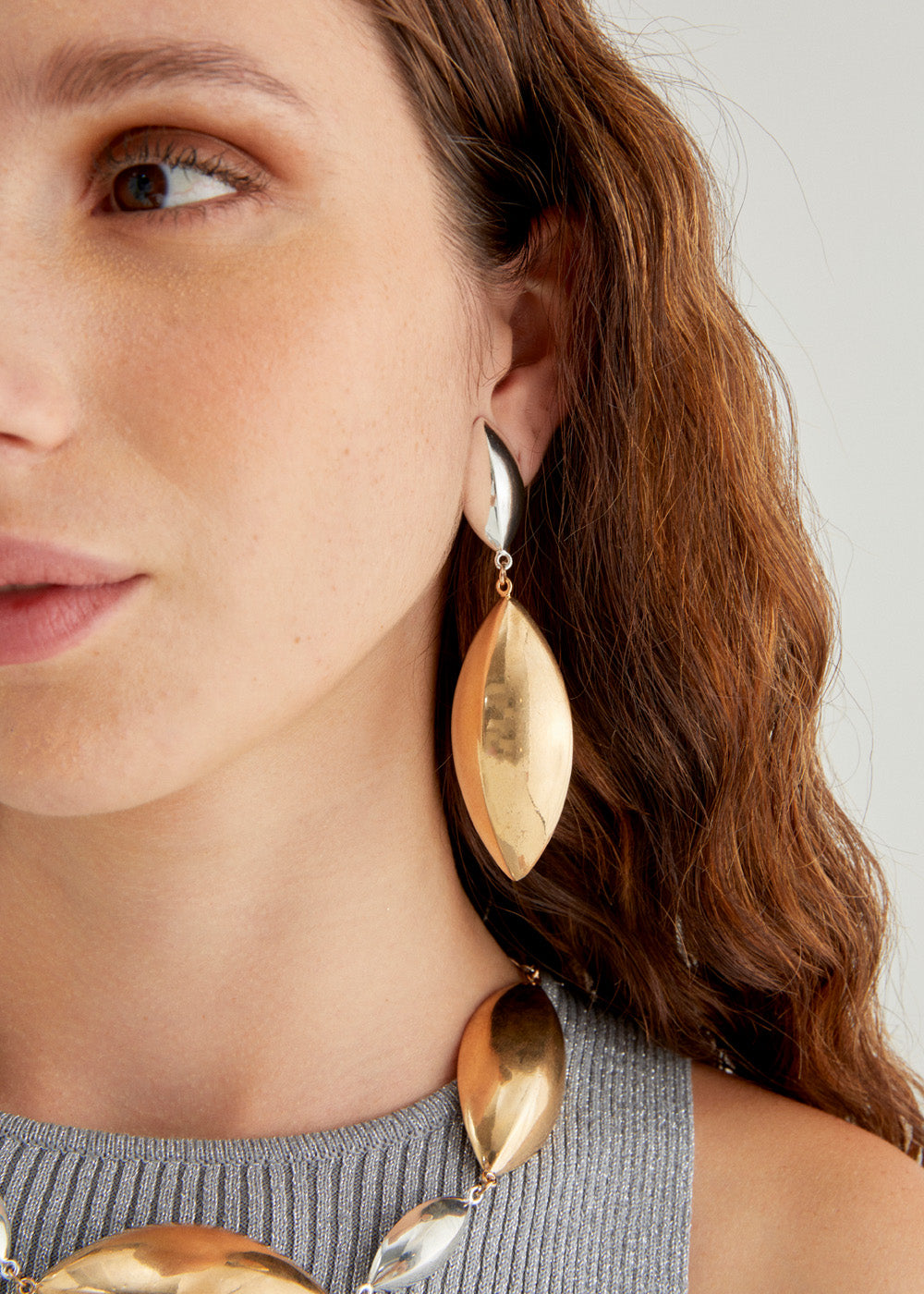 Nalí DUNE PENDANT EARRINGS IN SILVER+GOLD